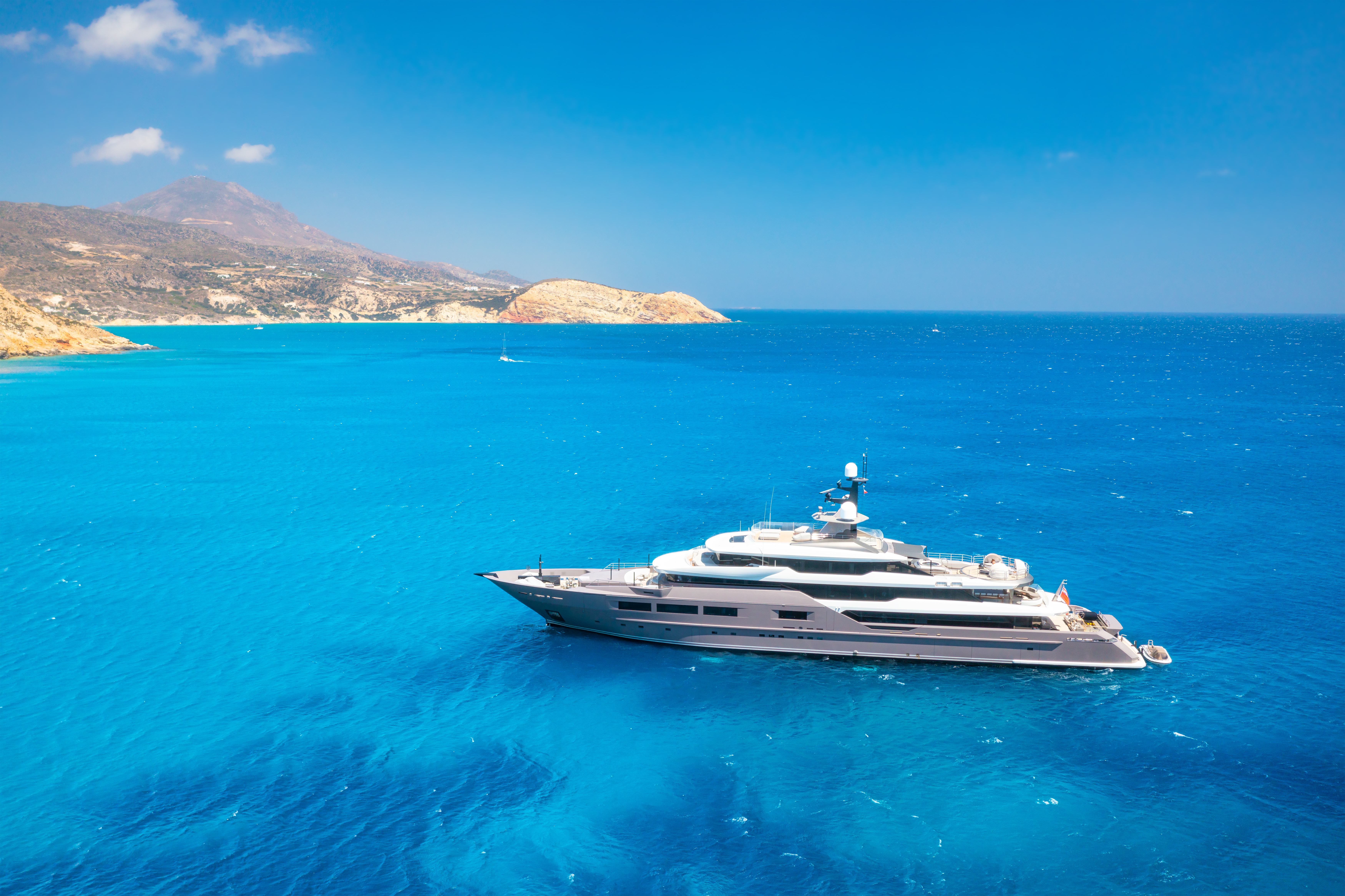 Boat cruises